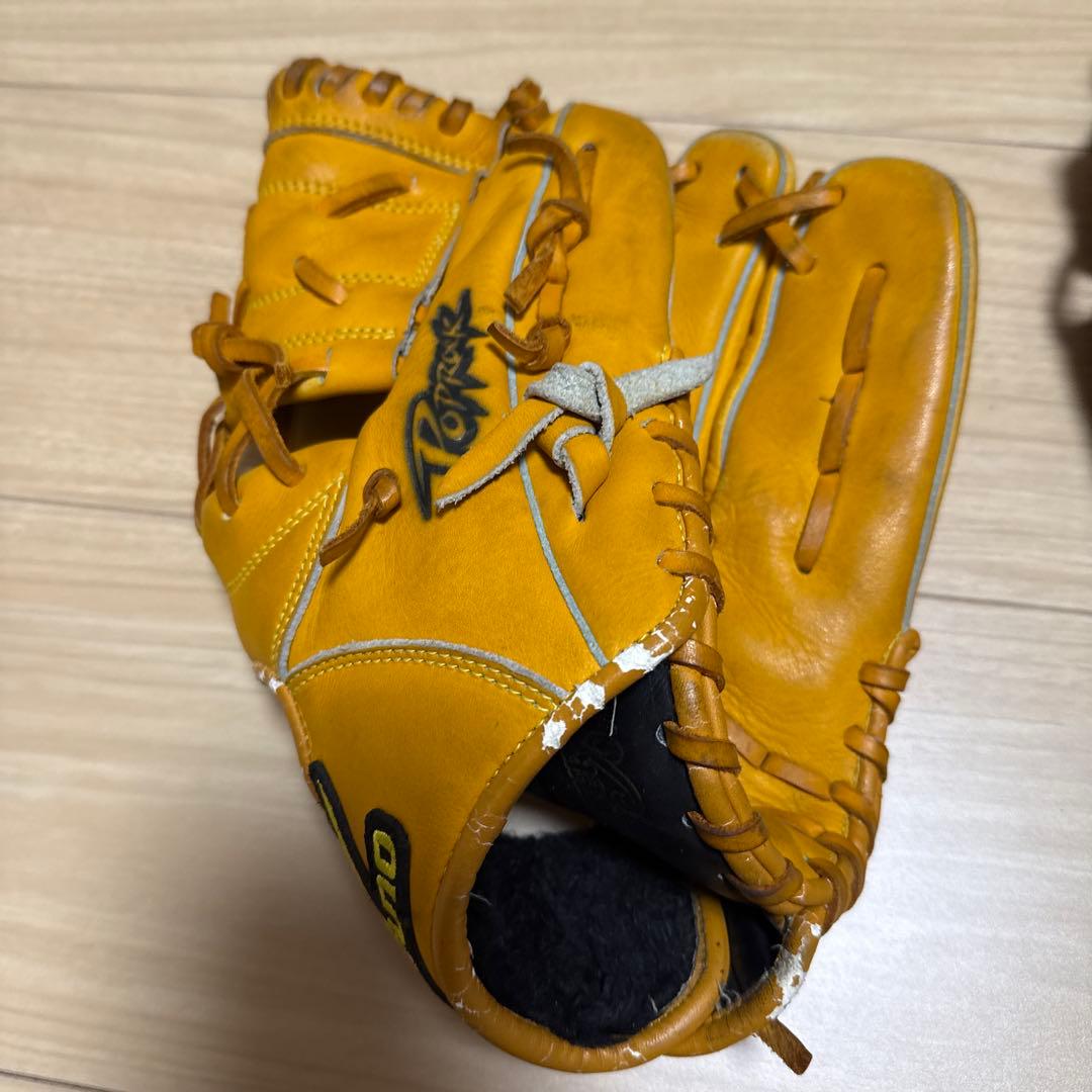 高校野球部員使用 グローブ 4点セット 部室整理