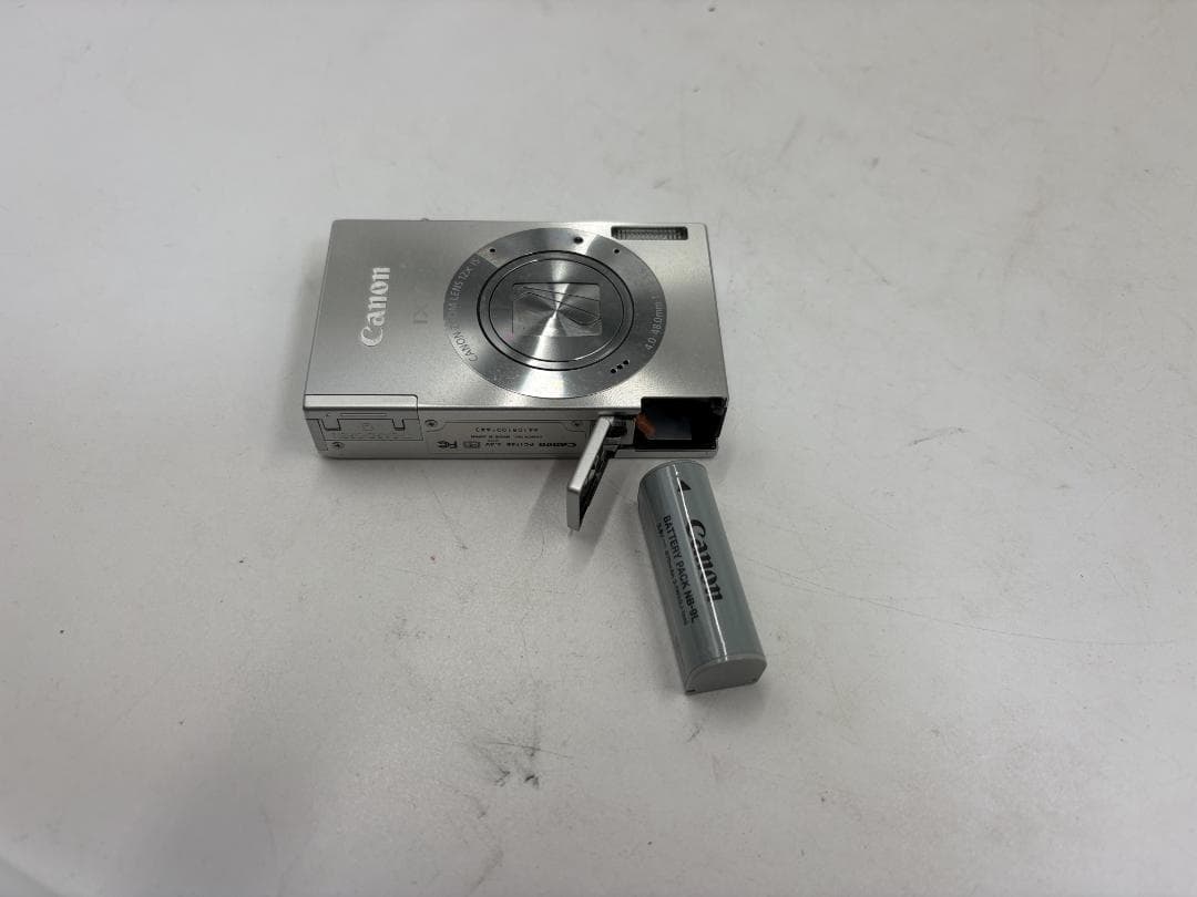 Canon IXY 3 デジタルカメラ 動作品 バッテリー付属 充電器なし