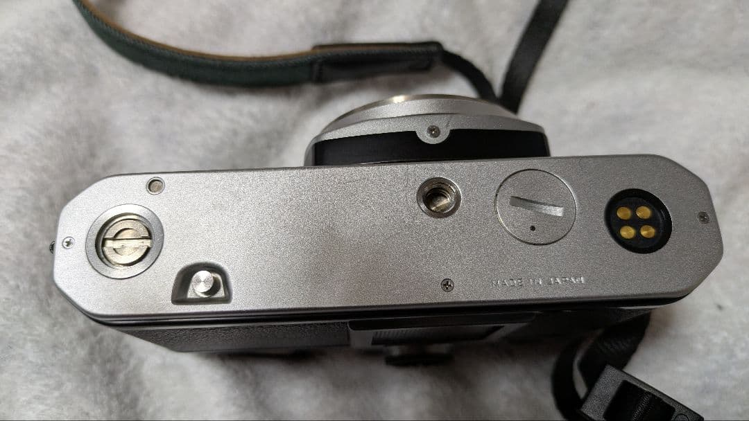 (いちご！)　Nikon FE　フィルムカメラ　＋　nikkor43-86