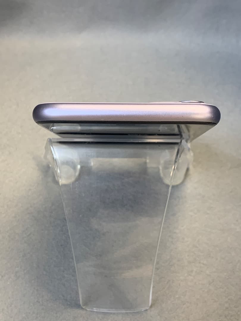 美品　国内版　SIMフリー　iPhone11 128GB パープル色