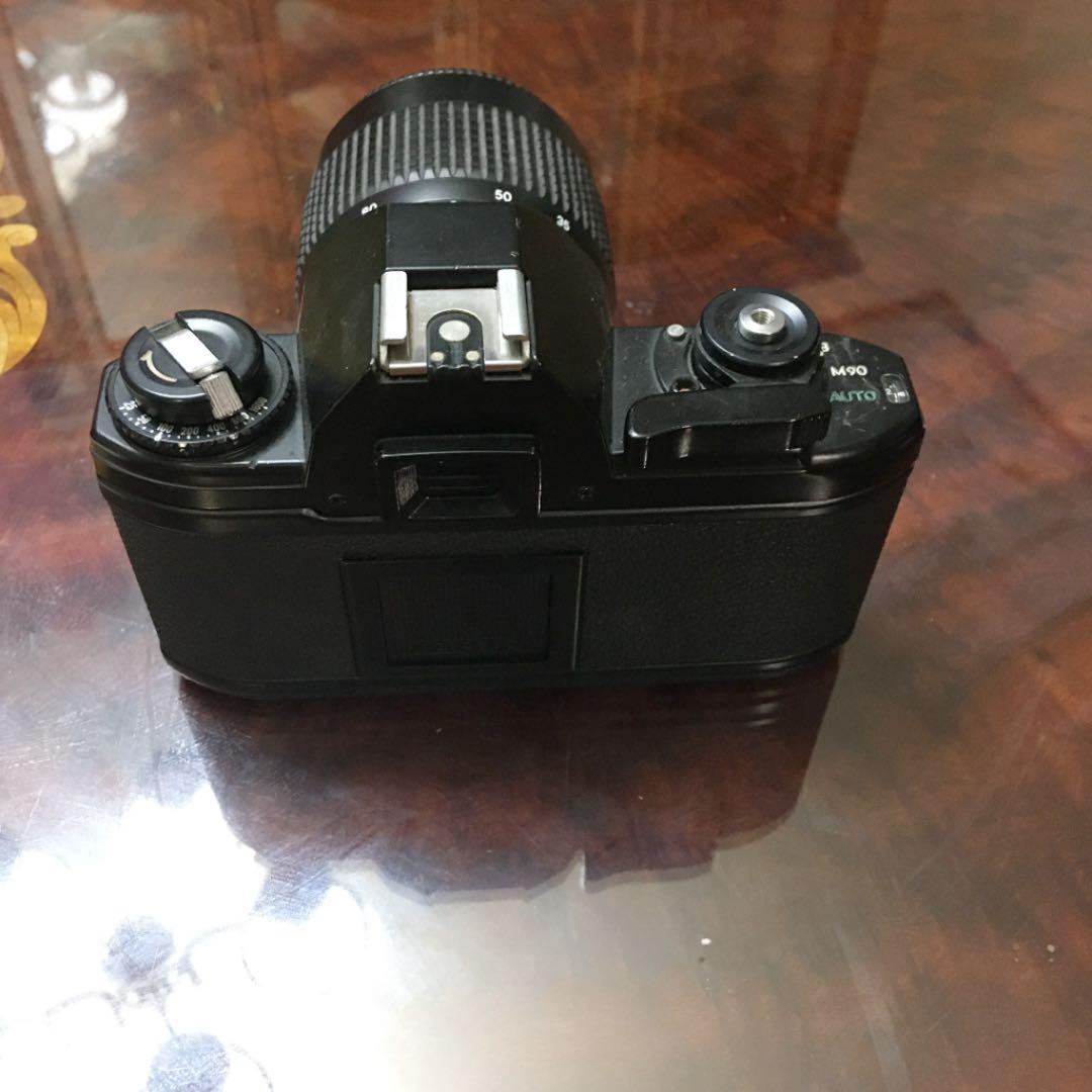 Nikon フィルムカメラ　em ニッコールレンズつき