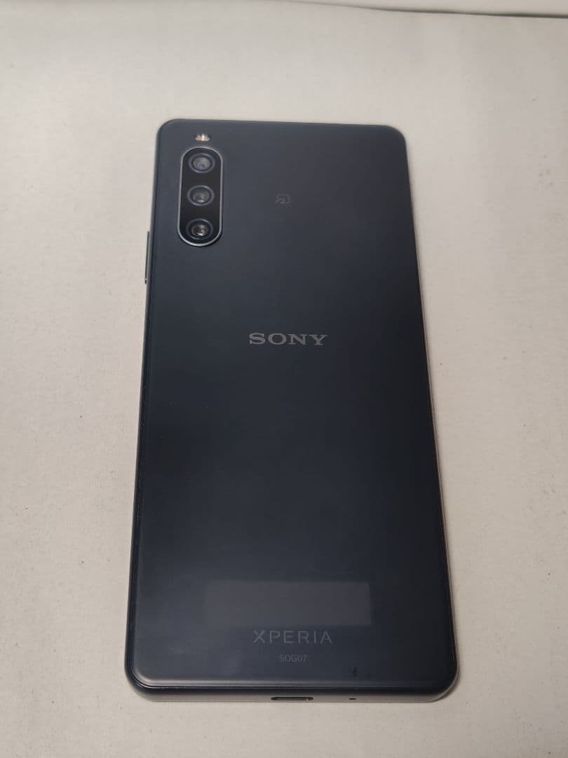 美品 SIMフリー Xperia 10 IV SOG07 ブラック 完済済
