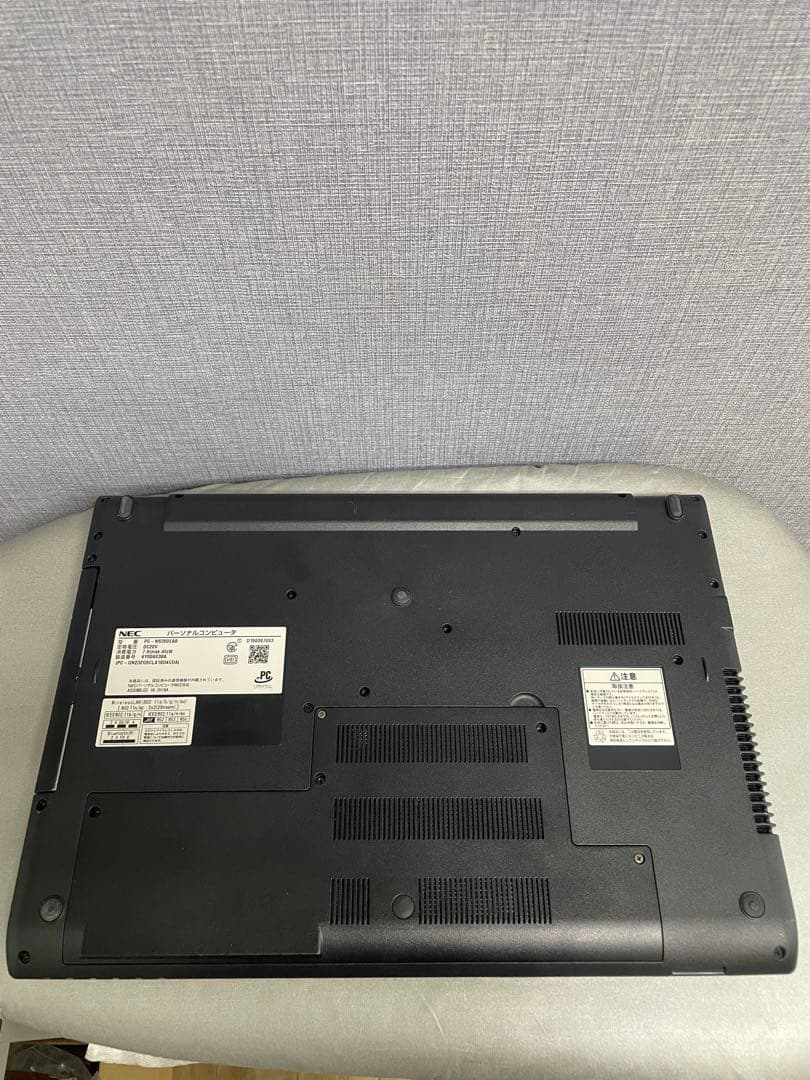 NEC 15.6インチ ブラックノートPC 本体