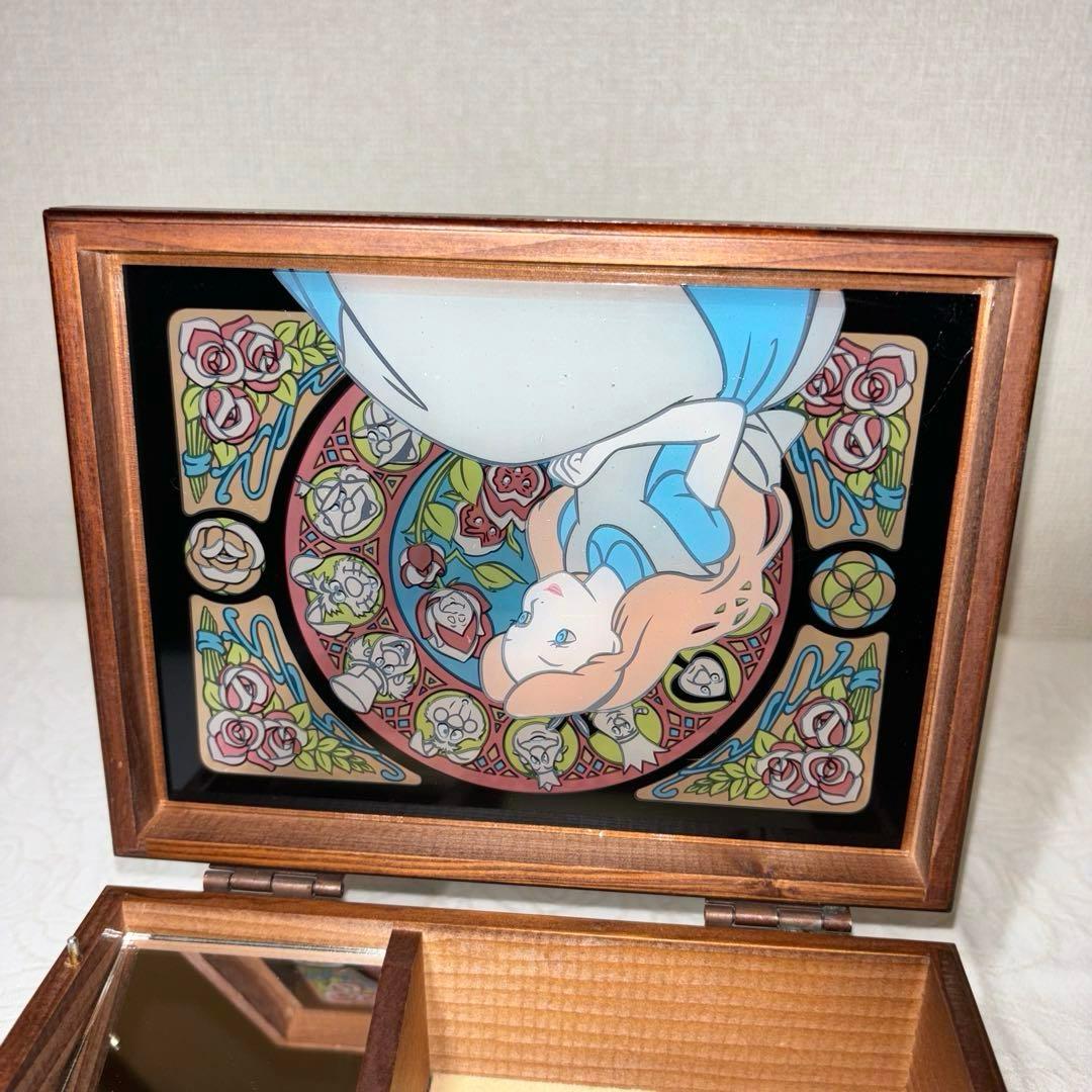 不思議の国のアリス オルゴール付きジュエリーボックス ディズニー