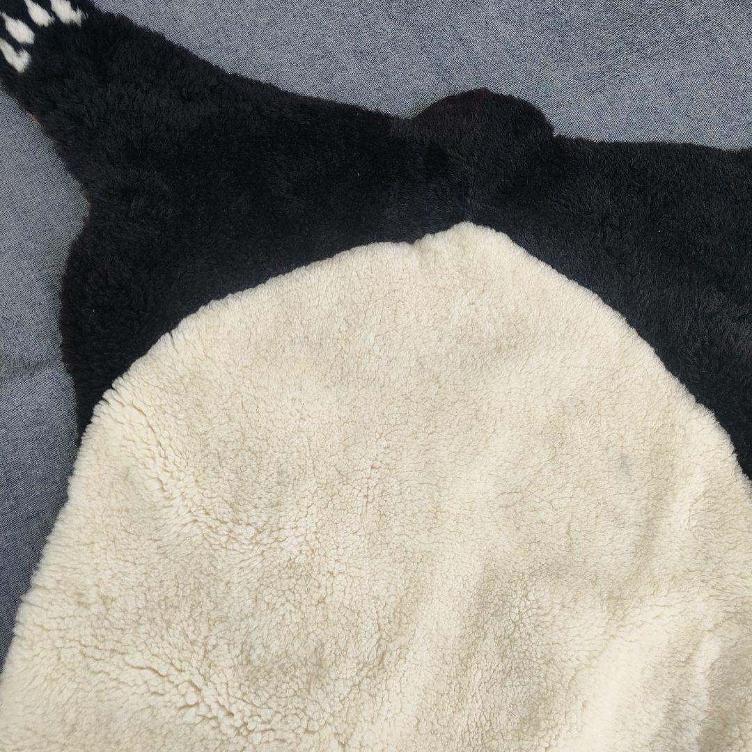 1mぐらい　北京　パンダの敷物　中国　昭和　中古　パンダ　ラグ　姿　敷物