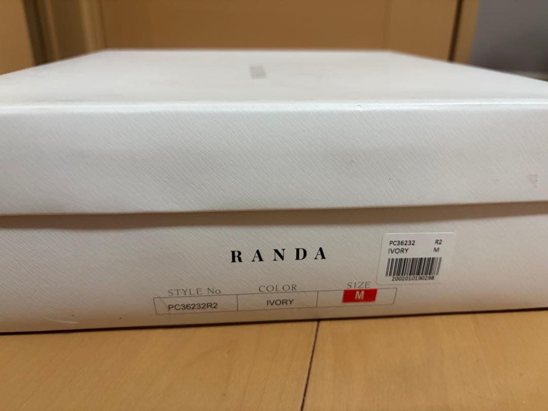 RANDA アイボリー ハイヒールブーツ M