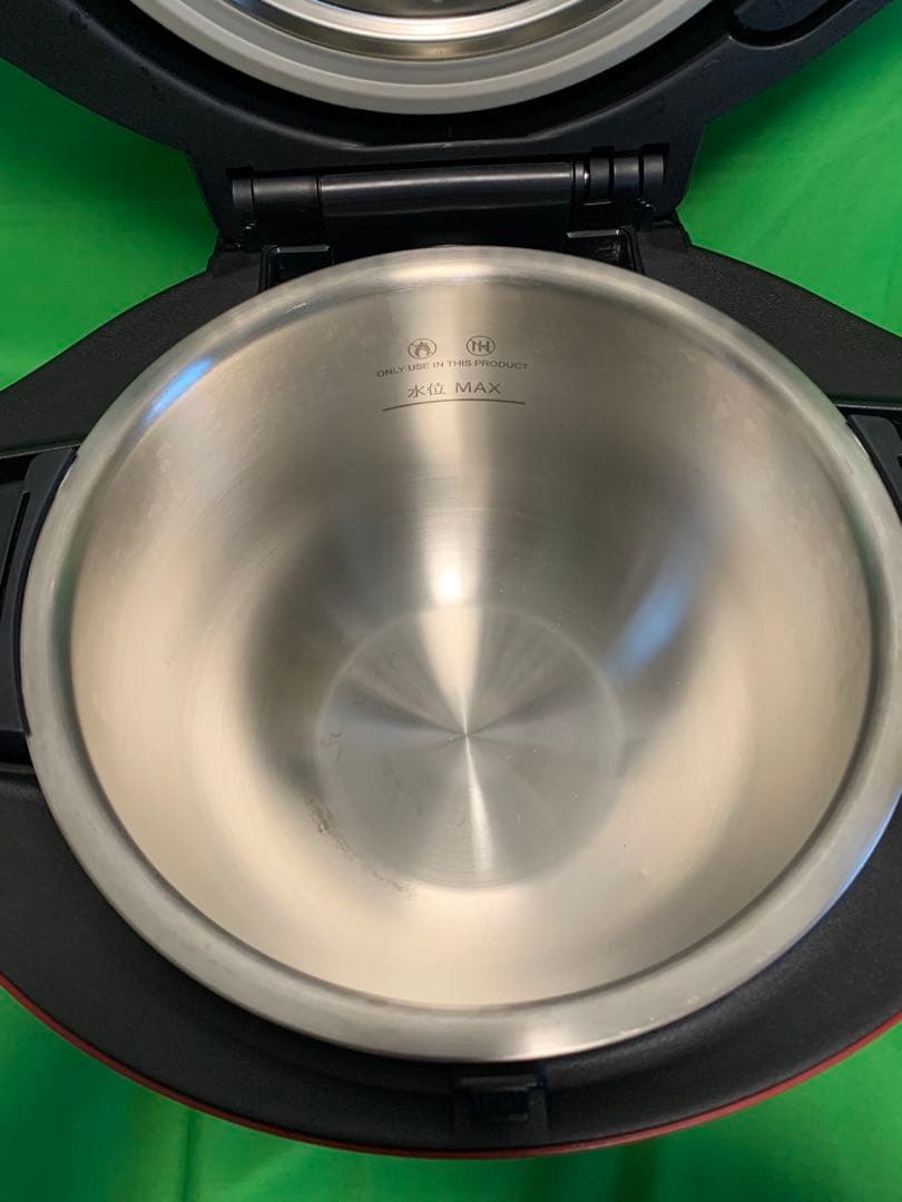 美品ヘルシオ ホットクック KN-HW24C-R 水なし自動調理鍋2018年製