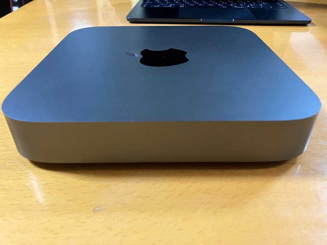 Apple Mac mini(2018) core i3 おまけ付き