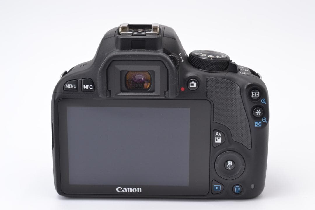 ■ 美品 ■ キャノン　Canon Kiss X7 ダブルズームキット バッグ付