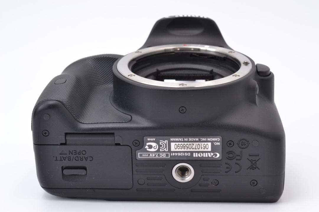 ■ 美品 ■ キャノン　Canon Kiss X7 ダブルズームキット バッグ付