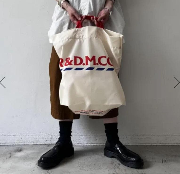 R&D.M.CO. I'm bag クリーム新品　バッグオールドマンズテーラー