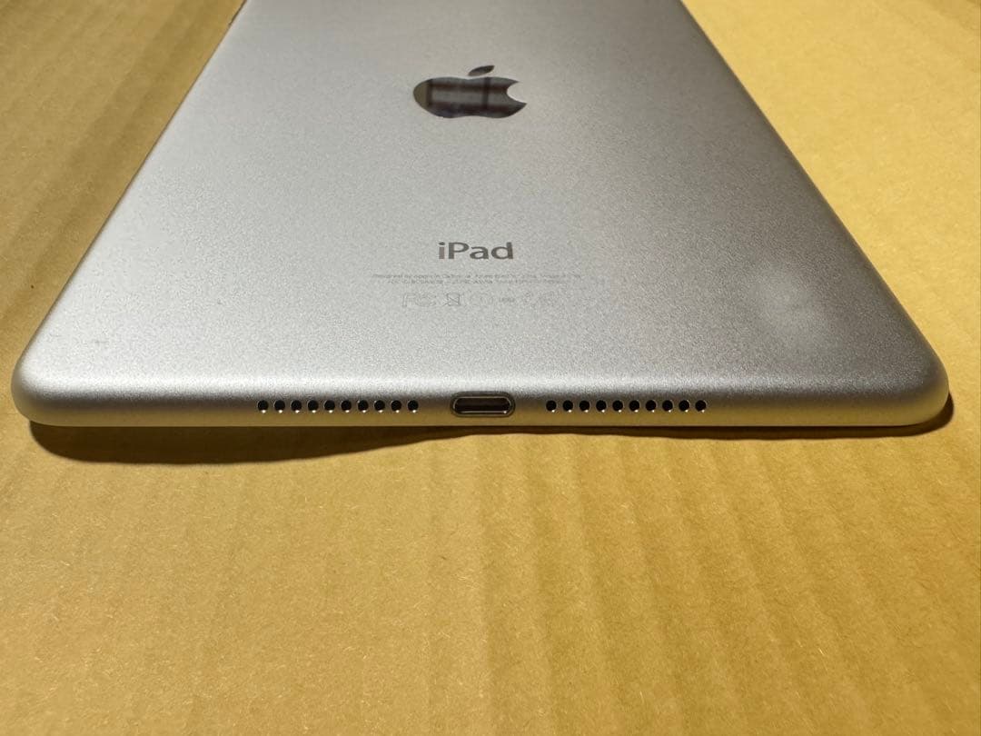 iPad本体 Apple iPad mini 4 Wi-Fi 128GB MK9P2J/A