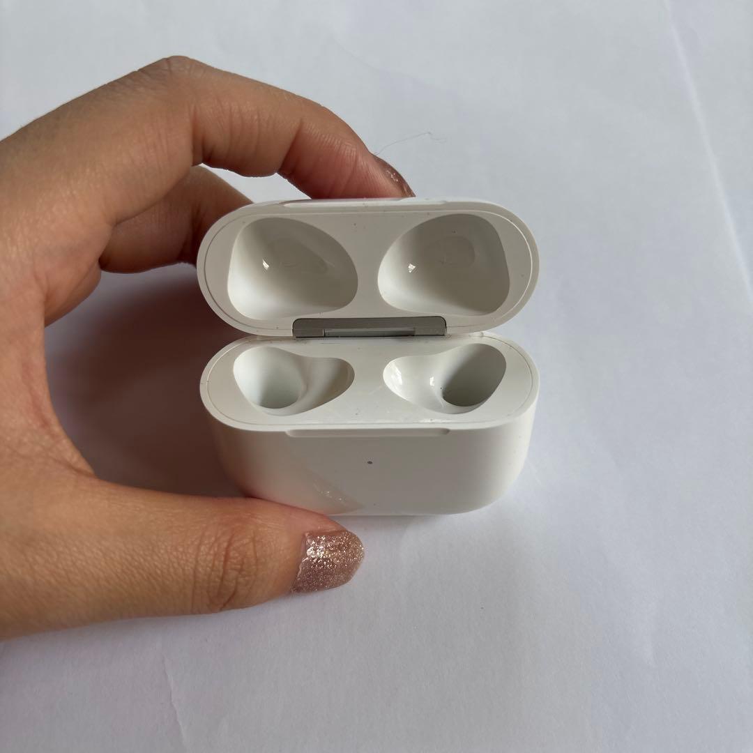 AirPods第三世代　ケース、箱のみ
