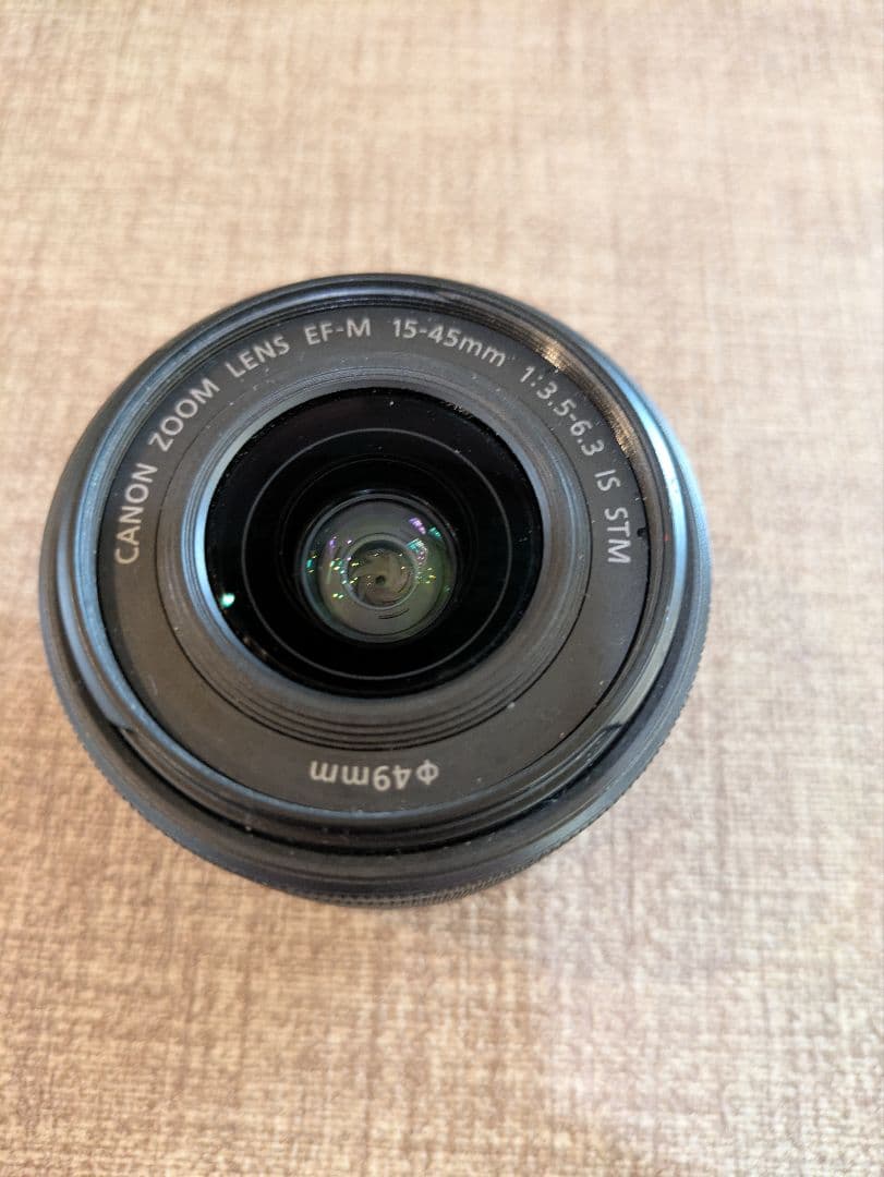 Canon EOS M200 バッテリーパック、レンズ、レンズカバー、充電器付き