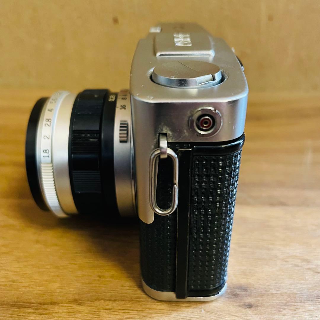 OLYMPUS PEN-F F.Zuiko Auto-S カメラ 花文字