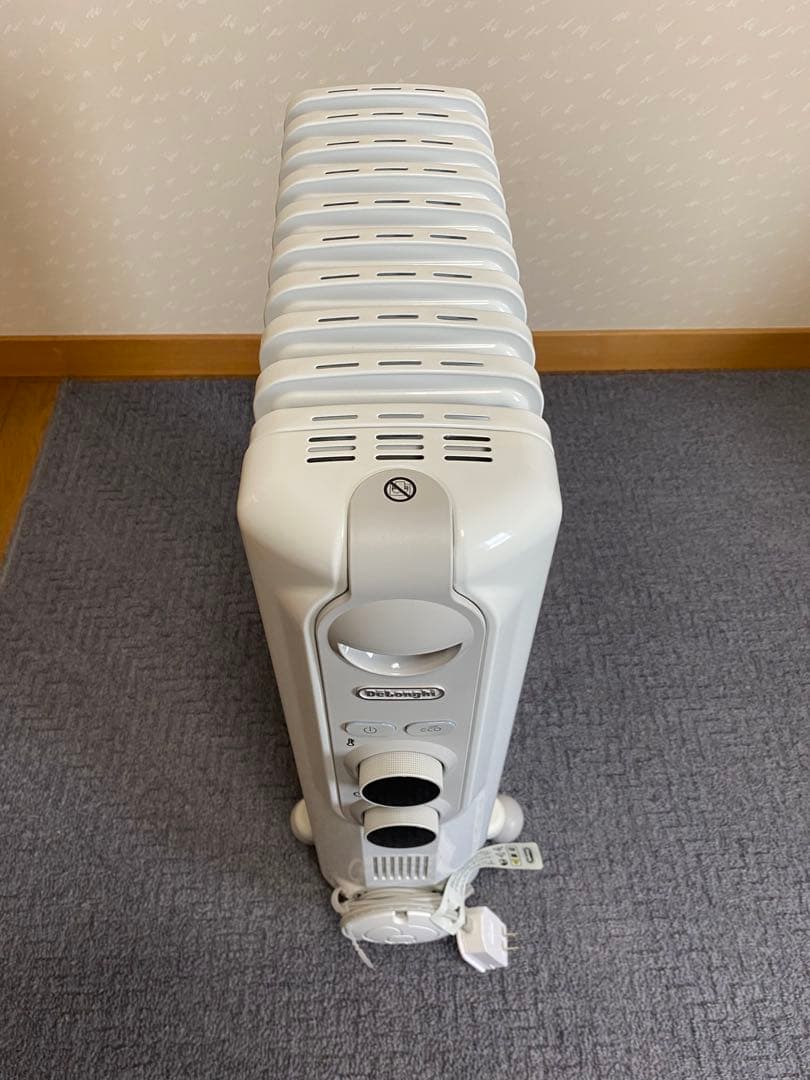 良品 デロンギ オイルヒーター RHJ35M1015-LG