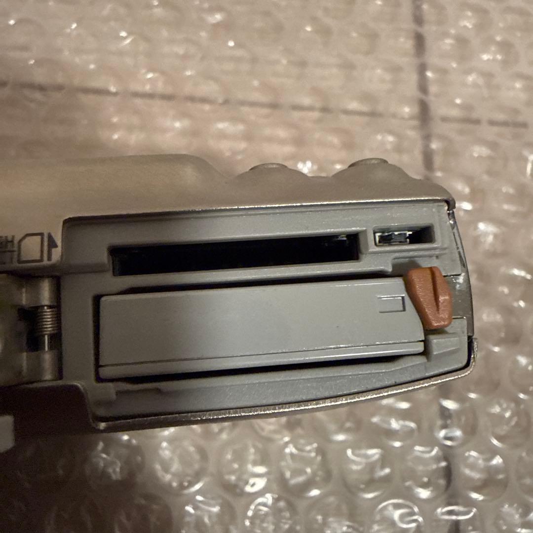 【動作未確認】デジカメ　Canon IXY digital 2000 IS