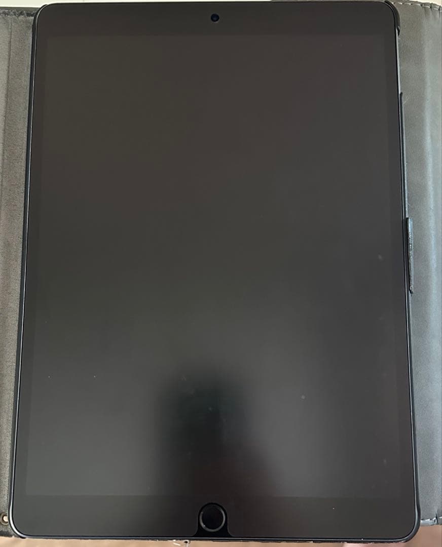 iPad Air 第3世代　64GB