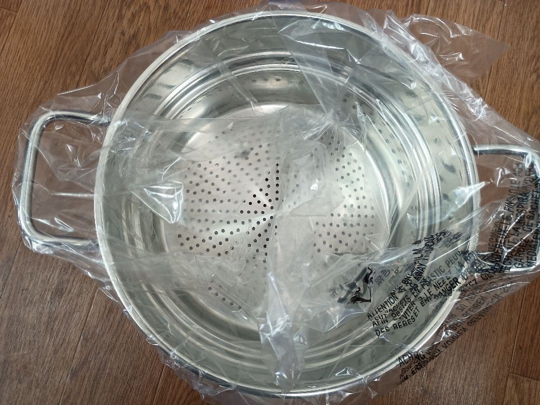 未使用　WMF ProfiSelect 両手鍋 、スチーマー、片手鍋