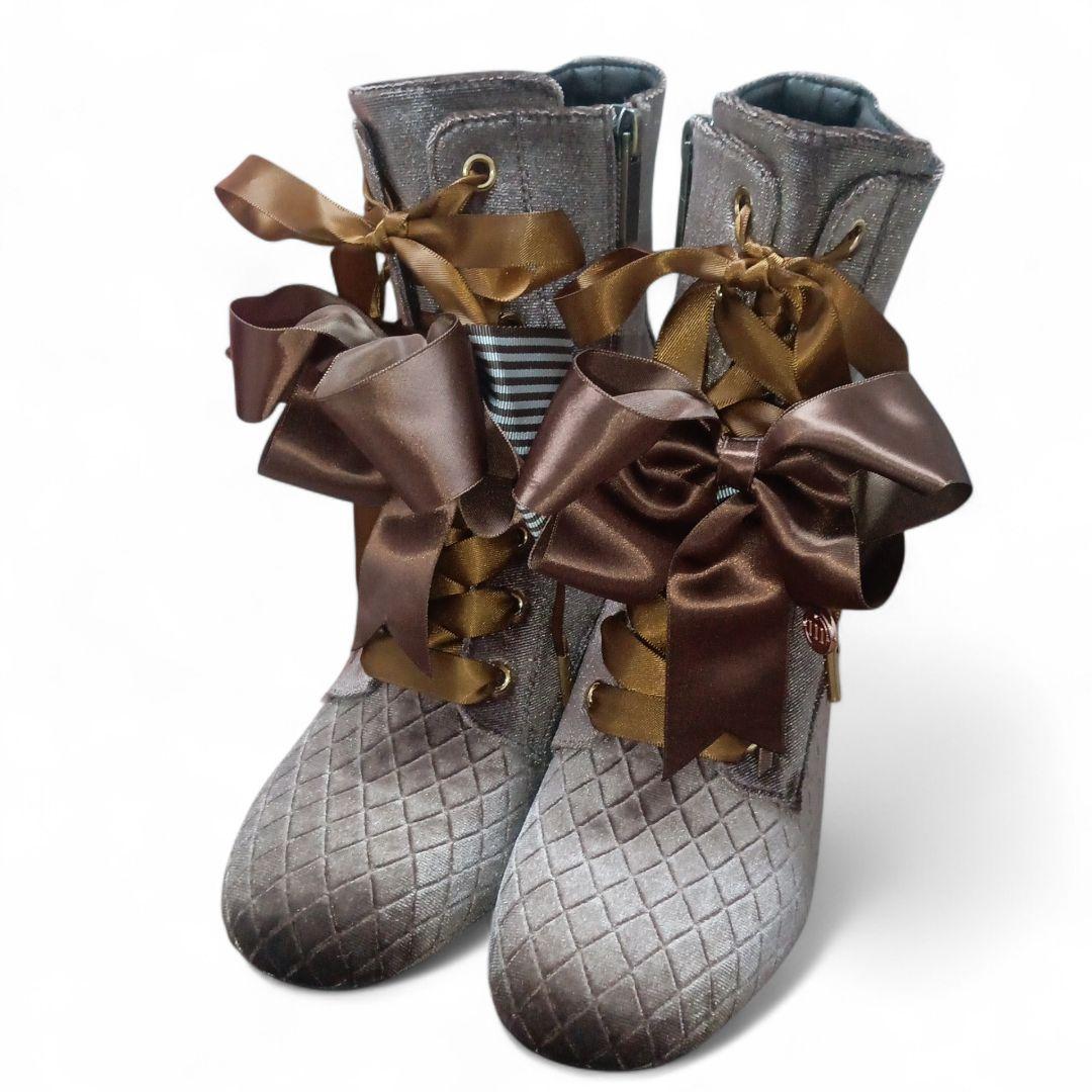 美品★完売品★mayla classic★ショートブーツ★ファー★猫脚ヒール