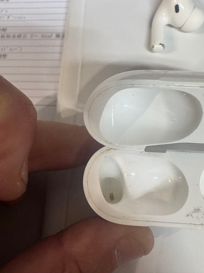 AirPods Pro 第一世代　本体 ホワイト ケース