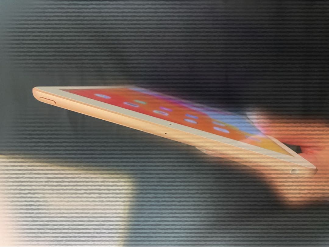 iPad (第7世代) 10.2インチ ゴールド Apple Pencil付き