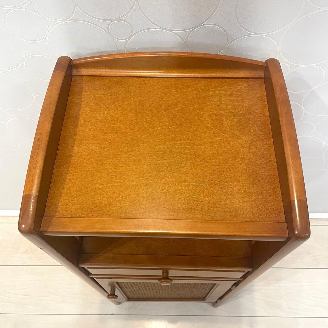 【オールドカリモク】 ラタン 電話台 チェスト 籐扉 レトロ 木製キャビネット