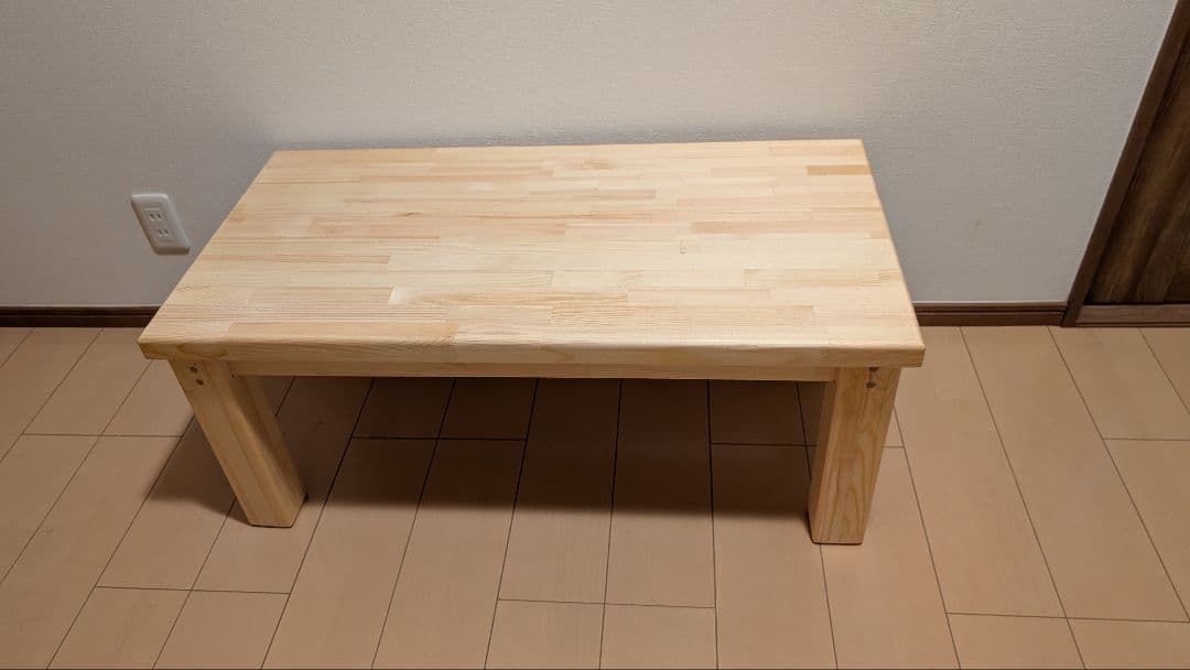 ココアミニテーブル　板厚18ミリ、幅650、奥行450、高さ310