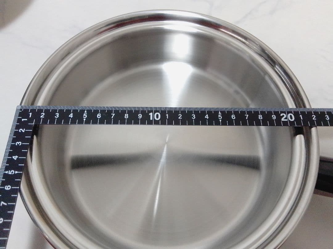 ☆未使用☆ Amway アムウェイ 中フライパン 片手鍋 クイーン