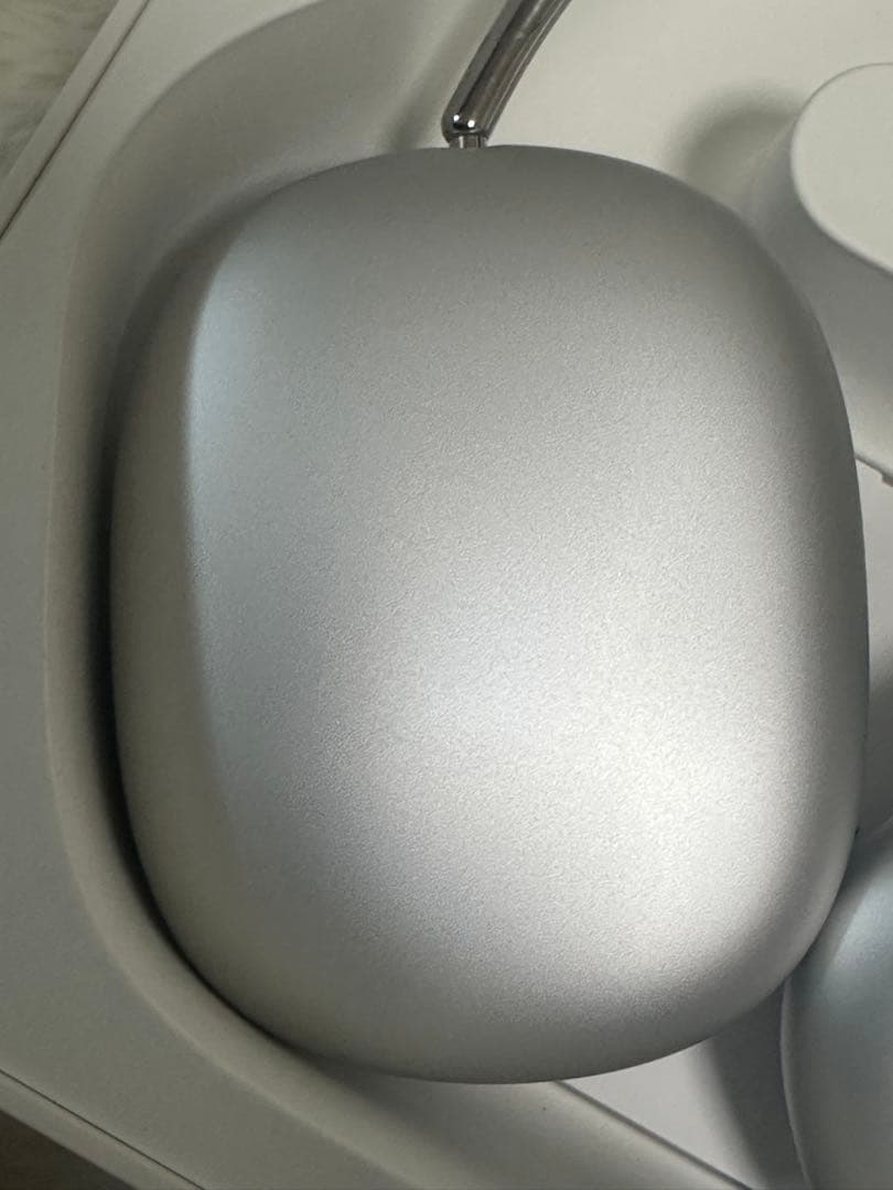 AirPodsMaxシルバー