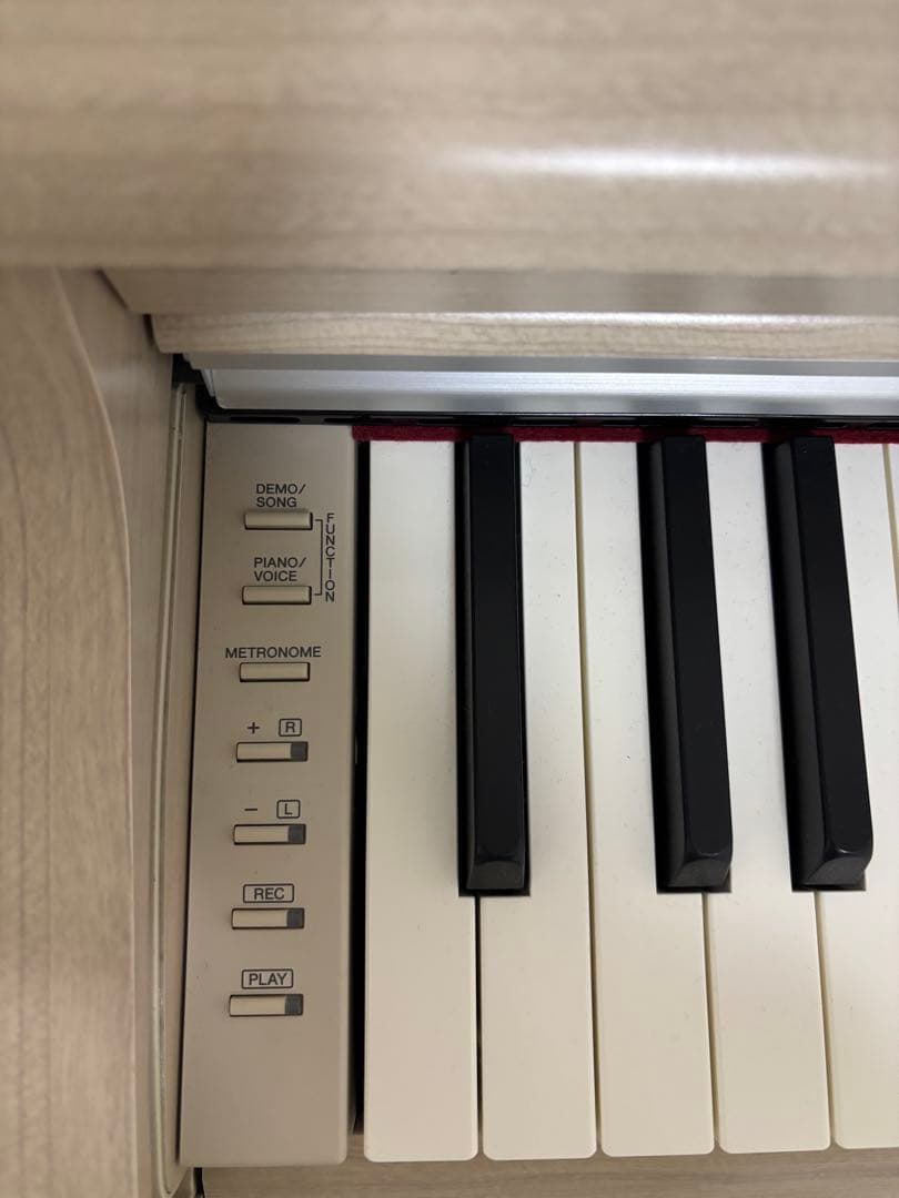 YAMAHA　ARIUS YDP-164 ホワイトアッシュ　たのメル便