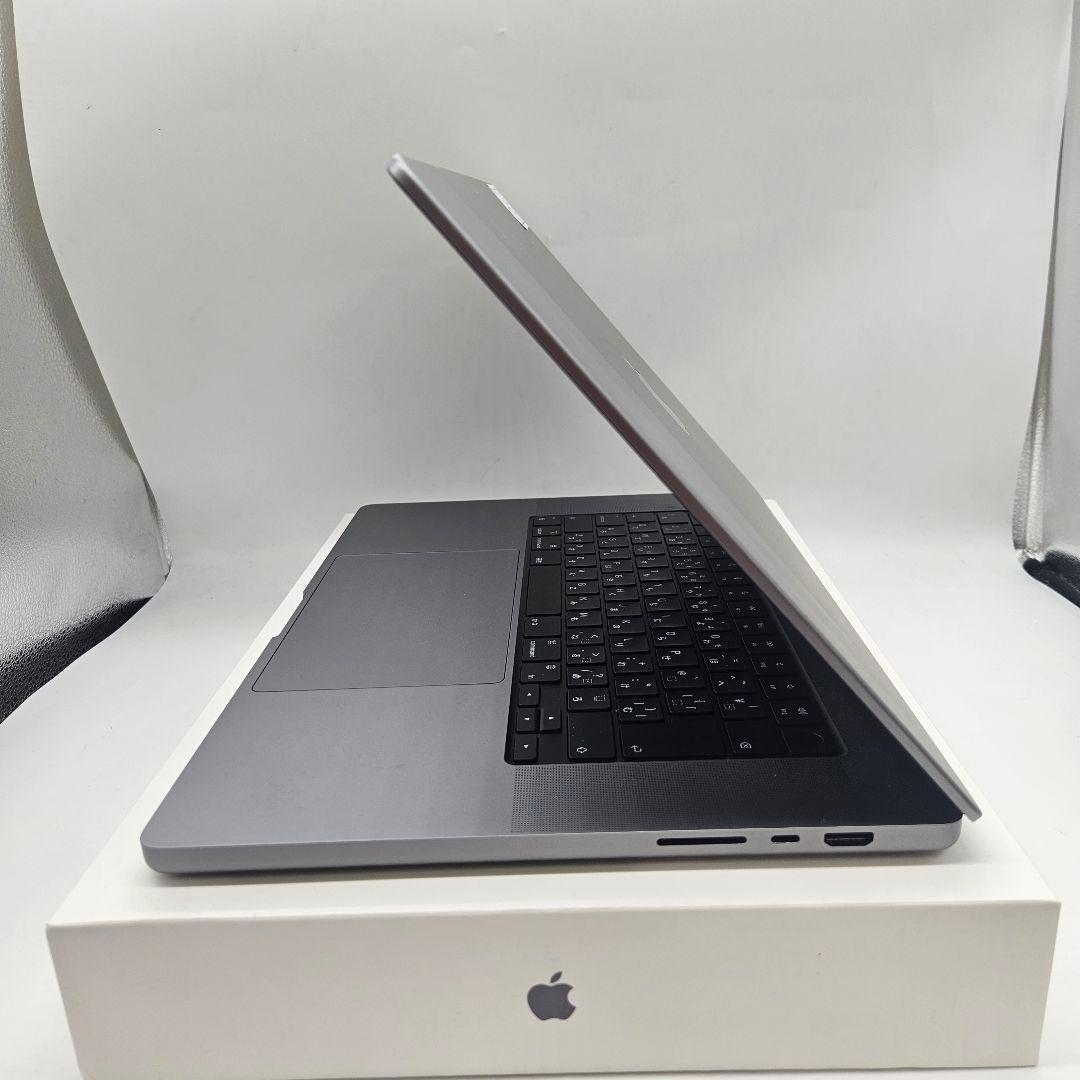 L*c様 MacBook Pro 2021 16インチ Liquid Retin