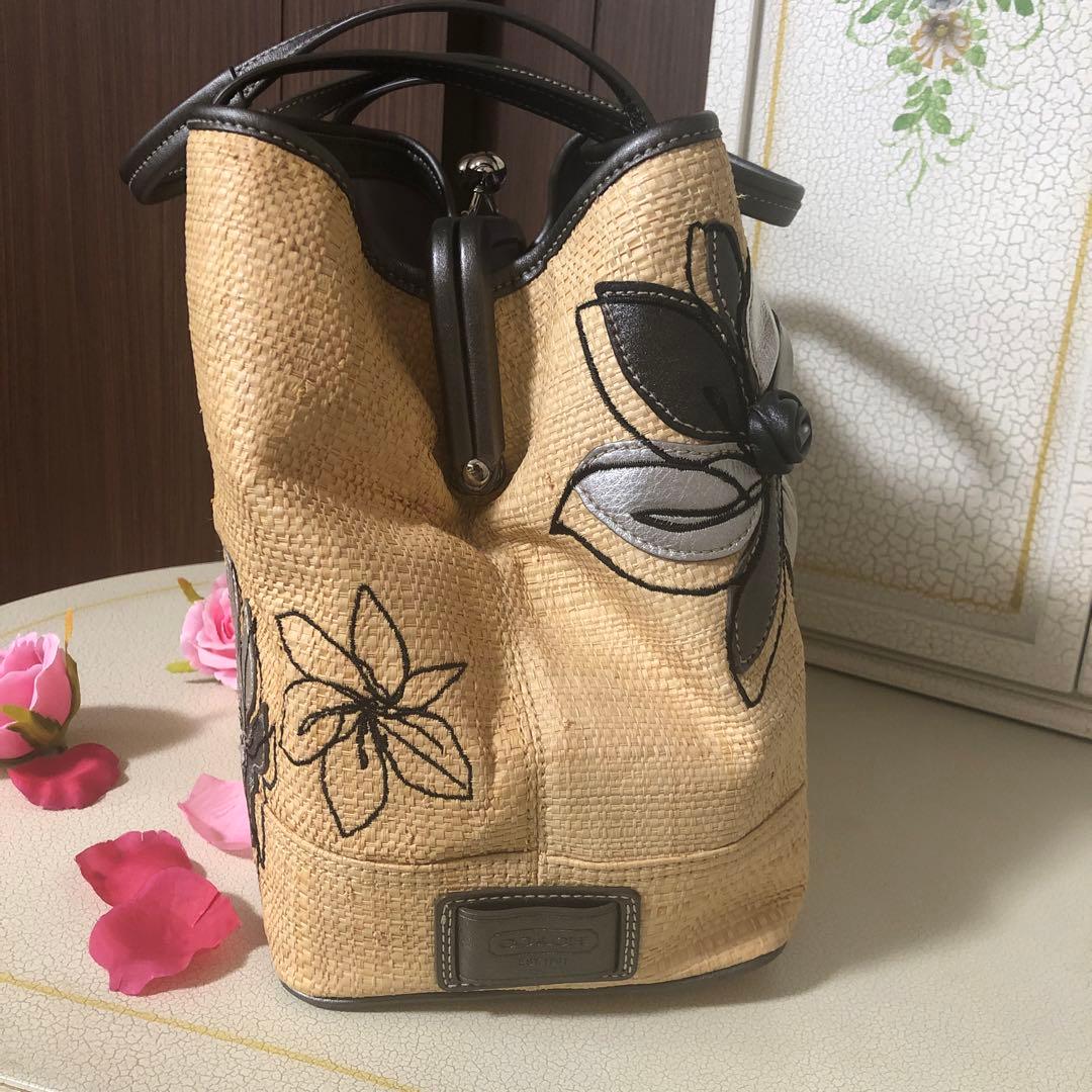 COACHストロートートバッグ　フラワーハンプトンズ