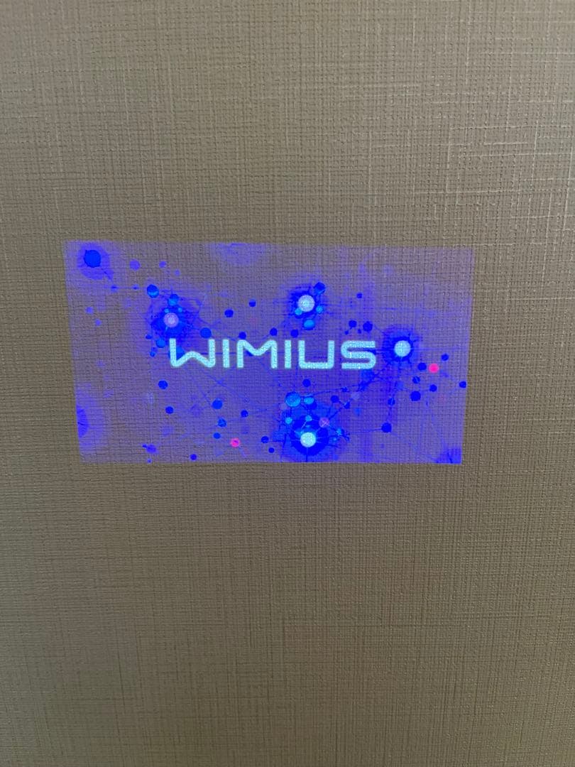 WiMiUS Q2 プロジェクター（使用回数少・美品）