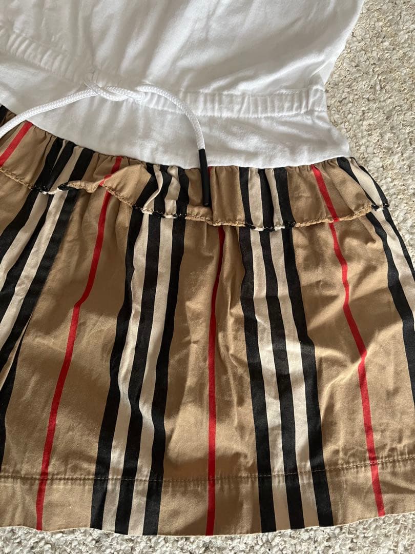 バーバリー　ロンパース　ベビー　90