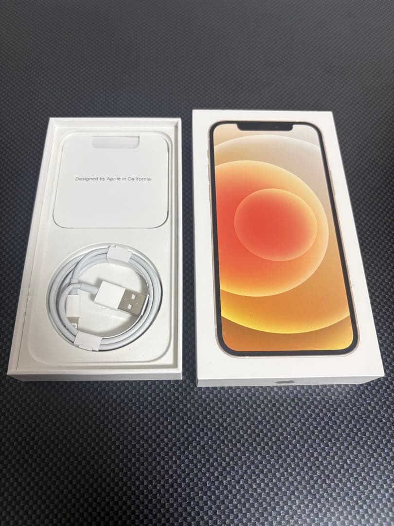 iPhone 12 ホワイト 本体　ジャンク品