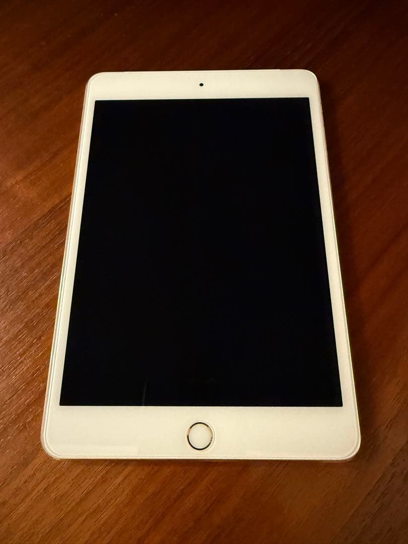 極美品　iPad mini 4 128 GB Wi-Fi + Cellular