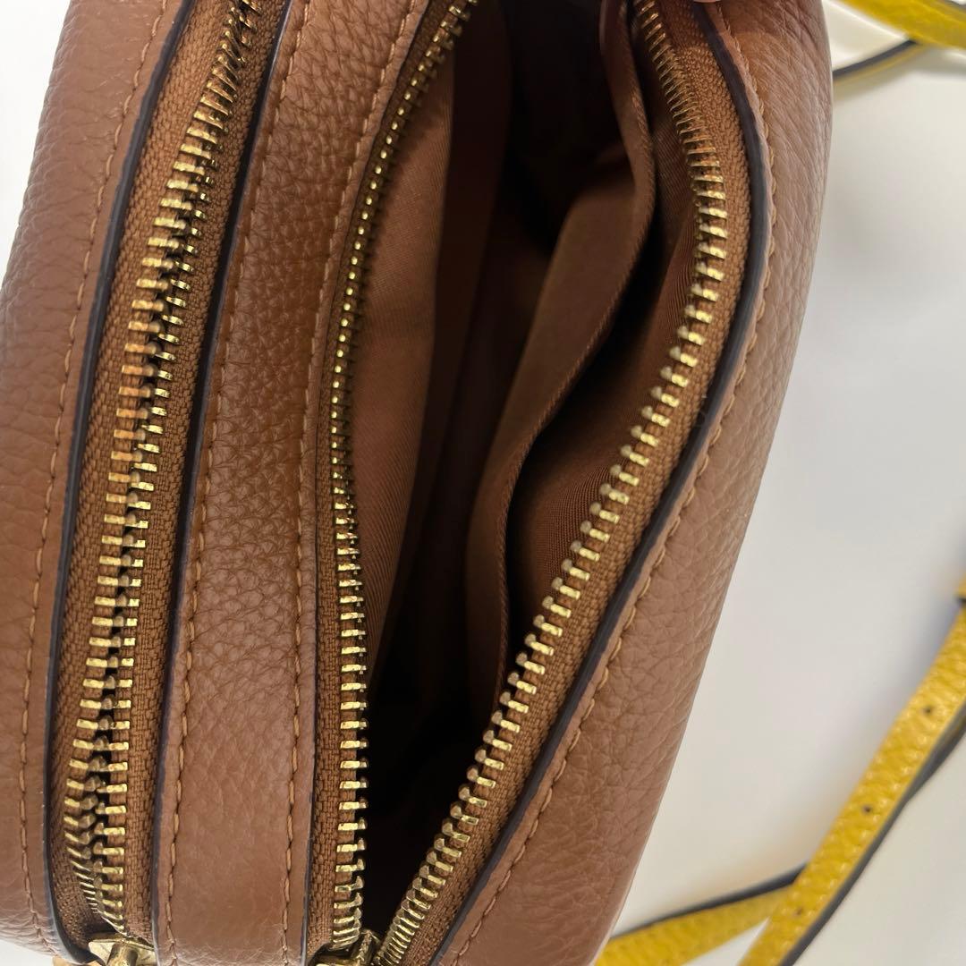 Tory Burch ペリーボンベミニバッグ キャメル