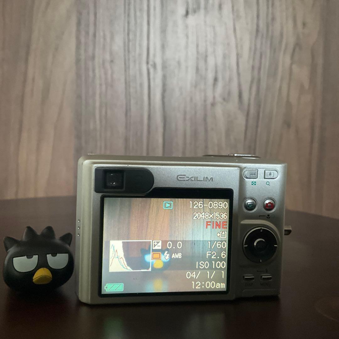 デジタルカメラ Casio EXILIM EX-Z55