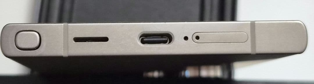 【美品】Samsung Galaxy S24 Ultra SCG33