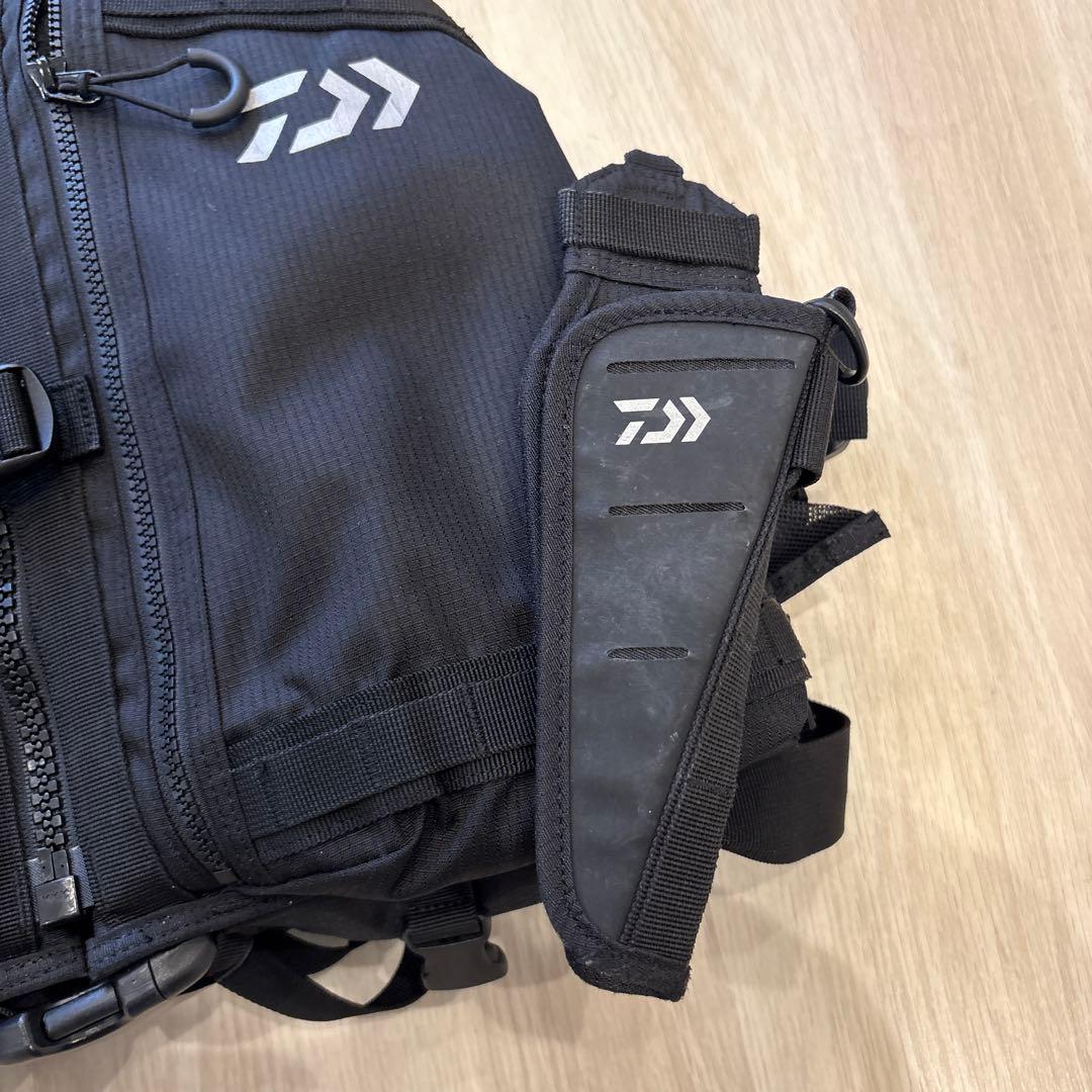 ダイワ　フローティングベスト ＤＦ－４０２３ ブラック フリー