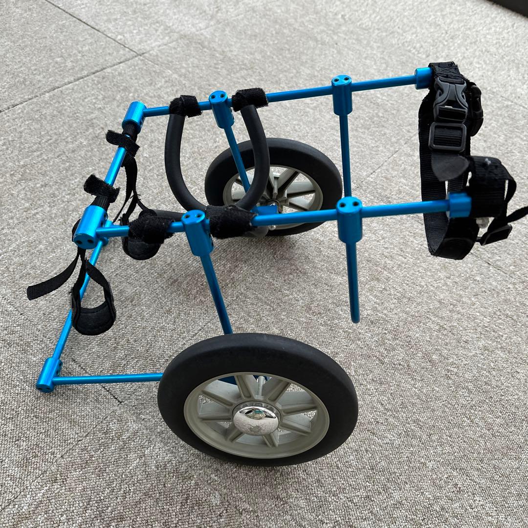 介護　リハビリ犬用車椅子