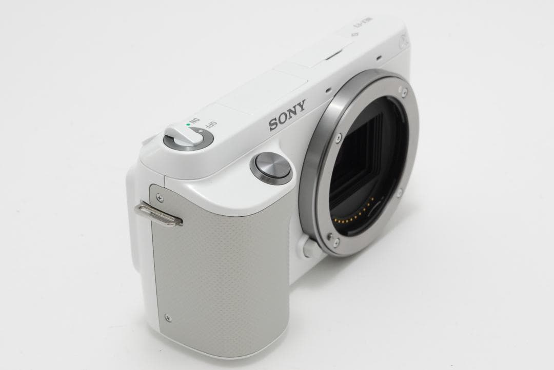 【ほぼ新品 元箱付き】ソニー SONY α NEX-F3 レンズキット ホワイト