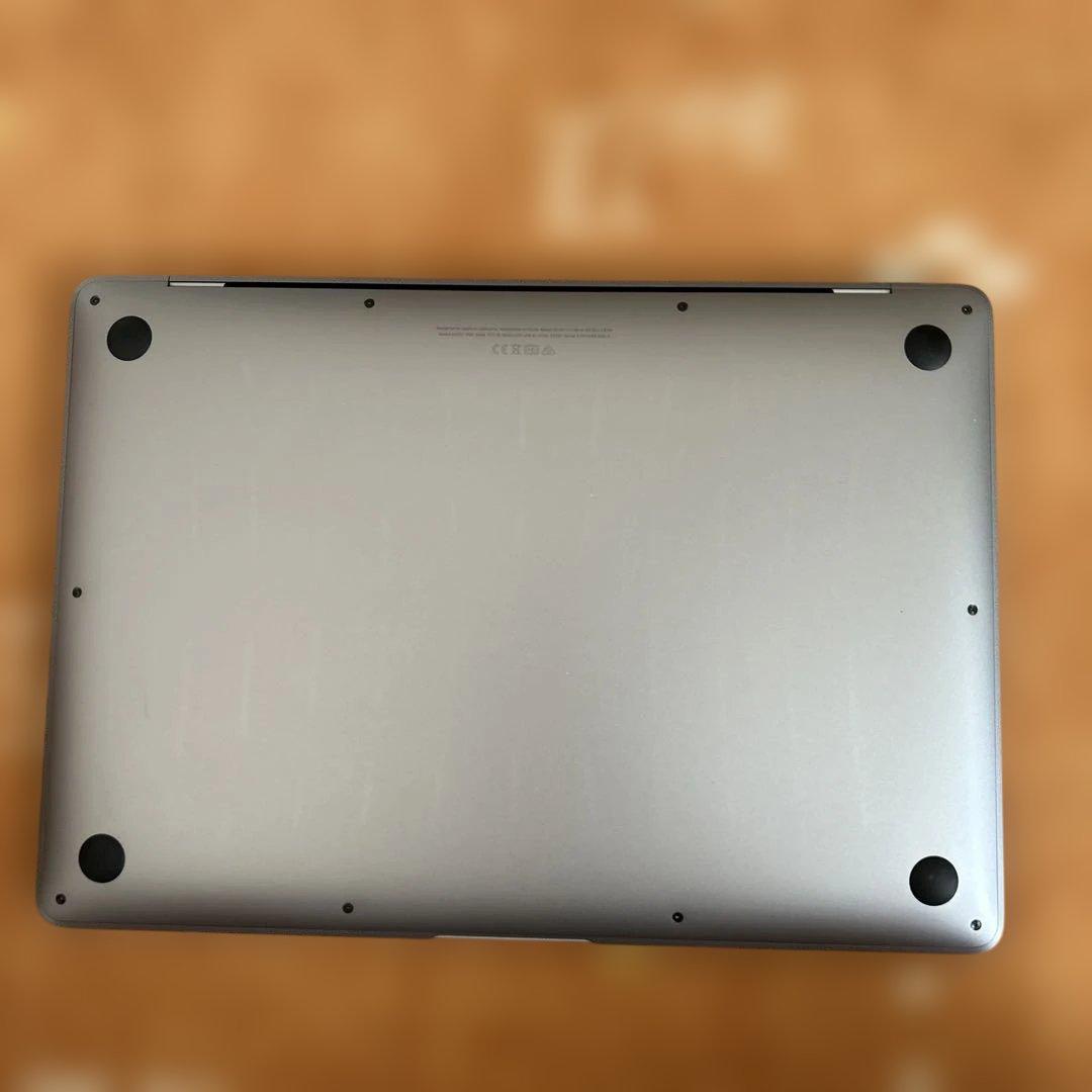 美品MacBook Air 2020 A2337 M1 8/500GB