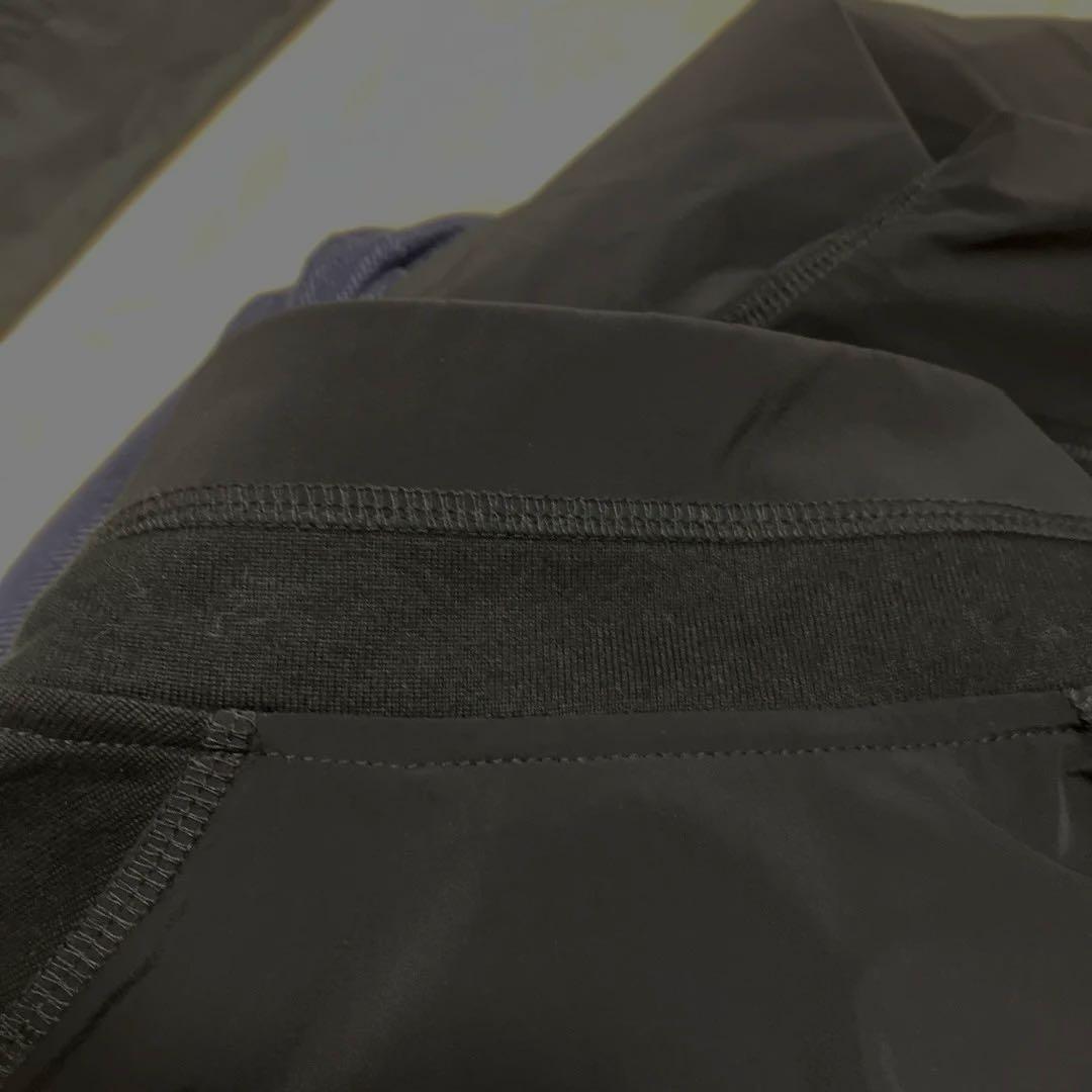 t.s.hです❗️Theory綿とナイロンのコンビジャケット・Ｌ