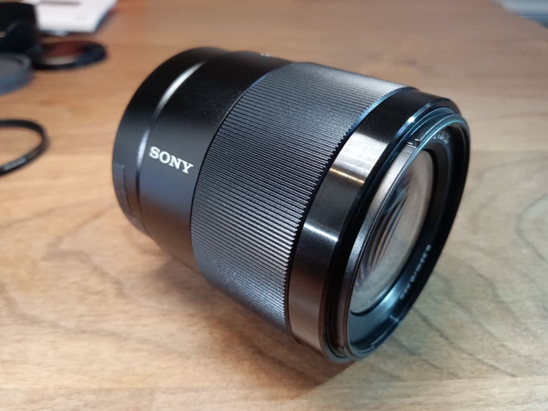 【レンズガード付】未使用級 SONY FE 35mm F1.8【取説+保証付】