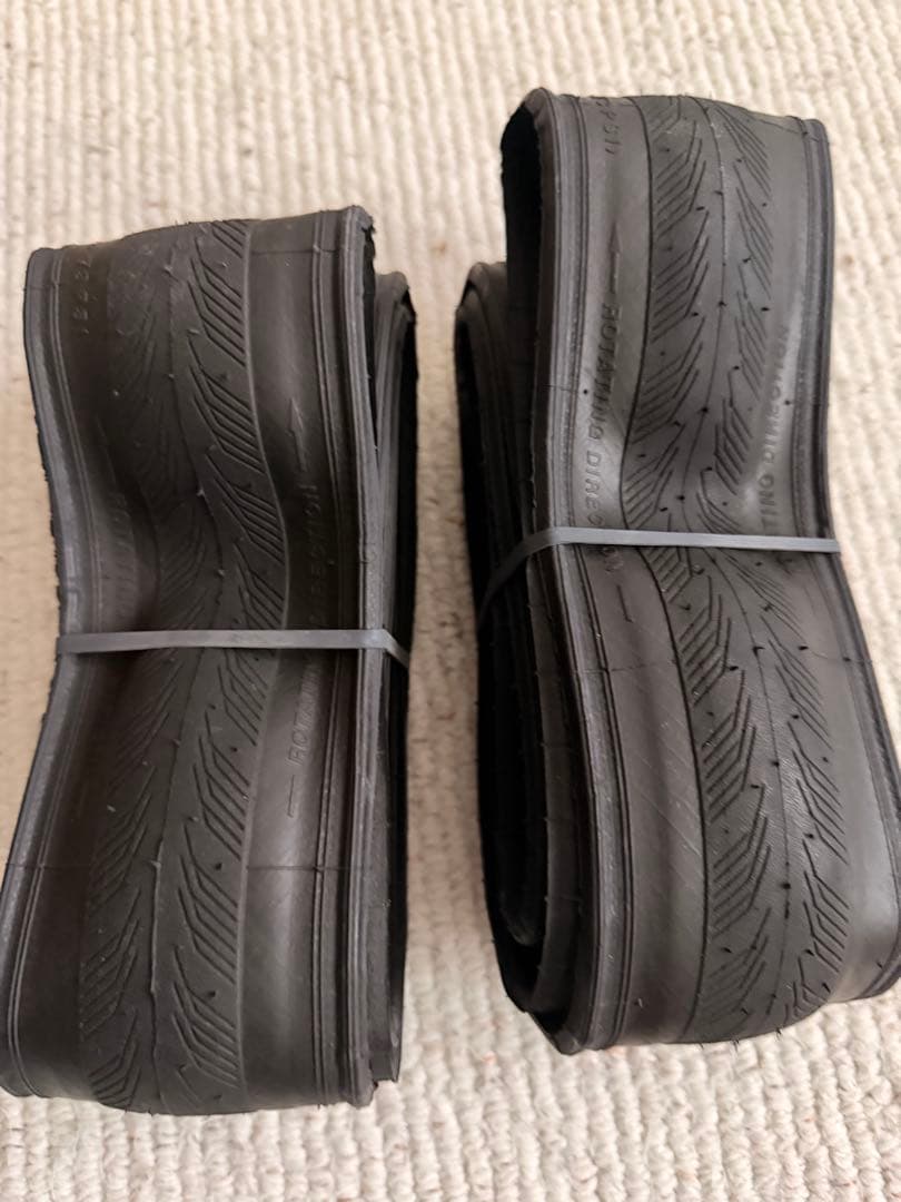 IRC FORMULA PRO 700 x 28C チューブレスタイヤ