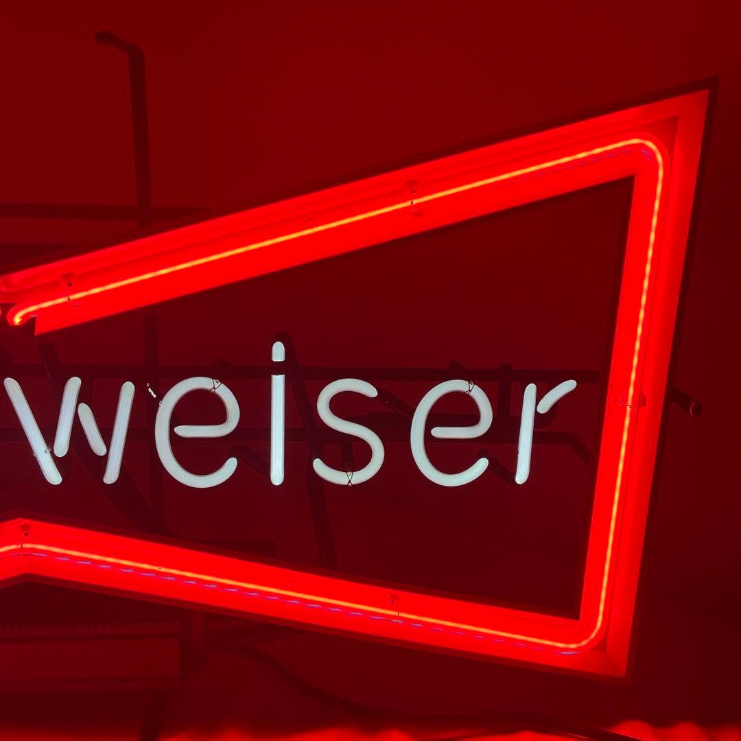 Budweiser バドワイザー　ネオンサイン