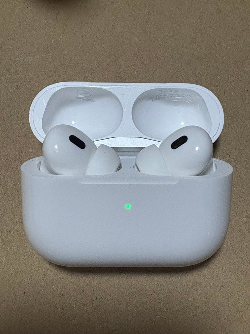 AirPods Pro（第2世代） ほぼ未使用 極美品 箱あり