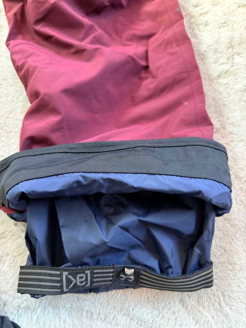 Burton [ak] スノーボードパンツ XL 値下げ中！